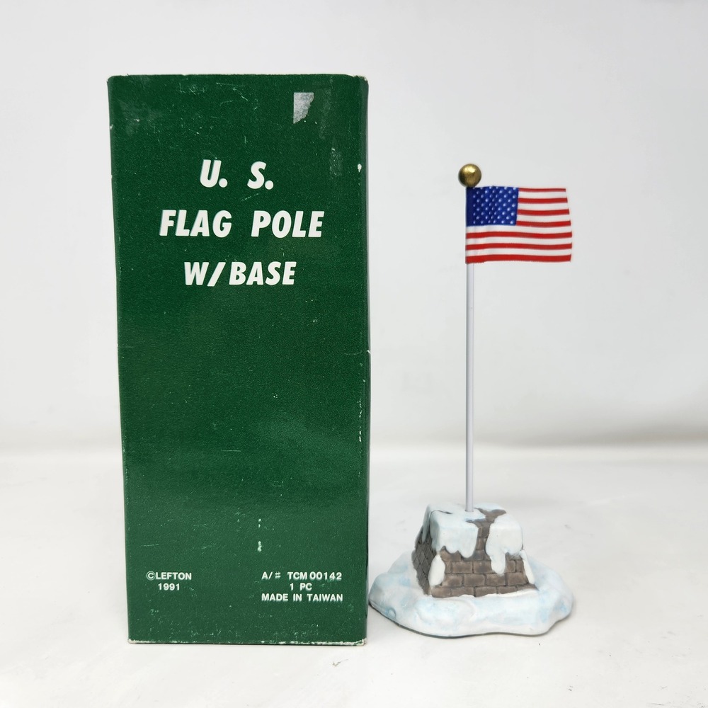 Lefton 1991 US Flag Pole w/ Base Snow Chimney Figurine TCM 00142 Vintage Boxed‎